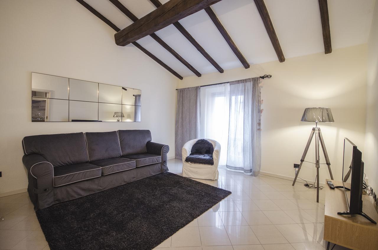 Rr 108 Apartman Bologna Kültér fotó